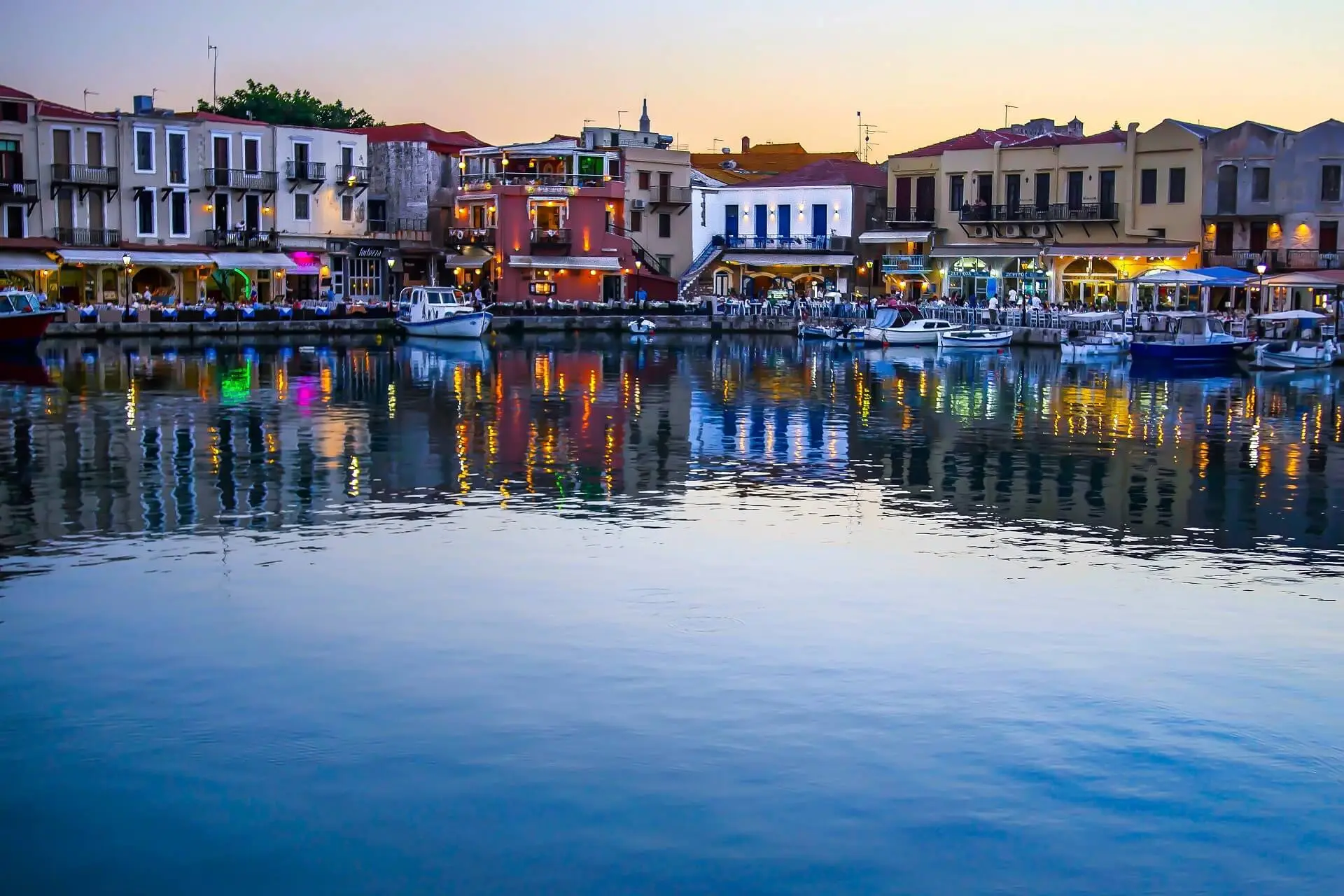 Rethymno port rethymno crete 24 allincrete.com 